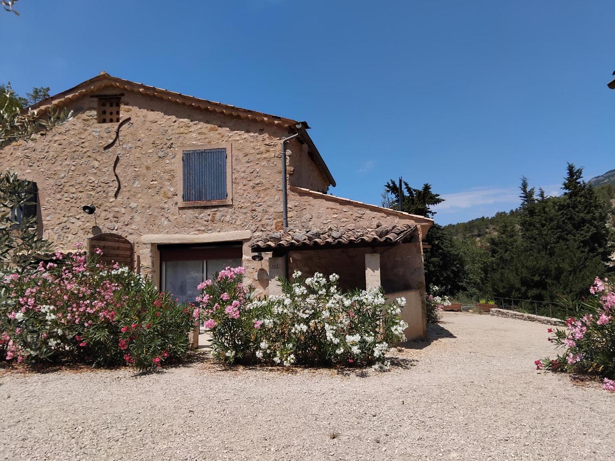 10 Mn Buis Les Baronnies Vila Plaisians Exterior foto